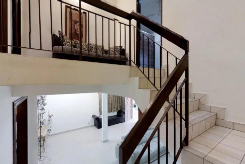 Yins-Court-Party-House-Home-Stay-Staircase